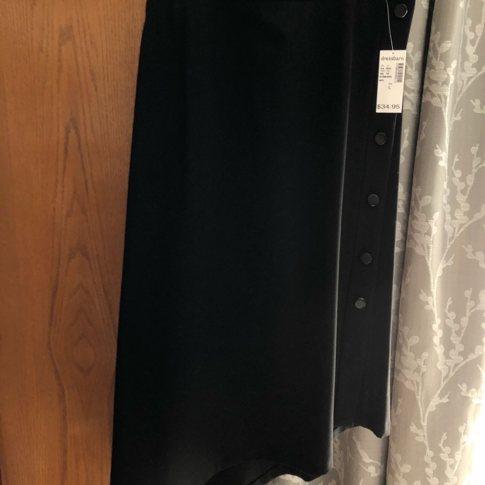Asymmetrical skirt
